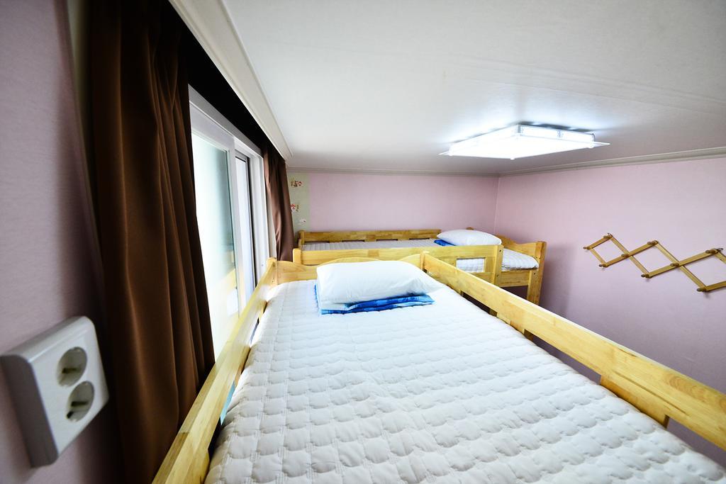 Gyeongju Namu Guesthouse Δωμάτιο φωτογραφία