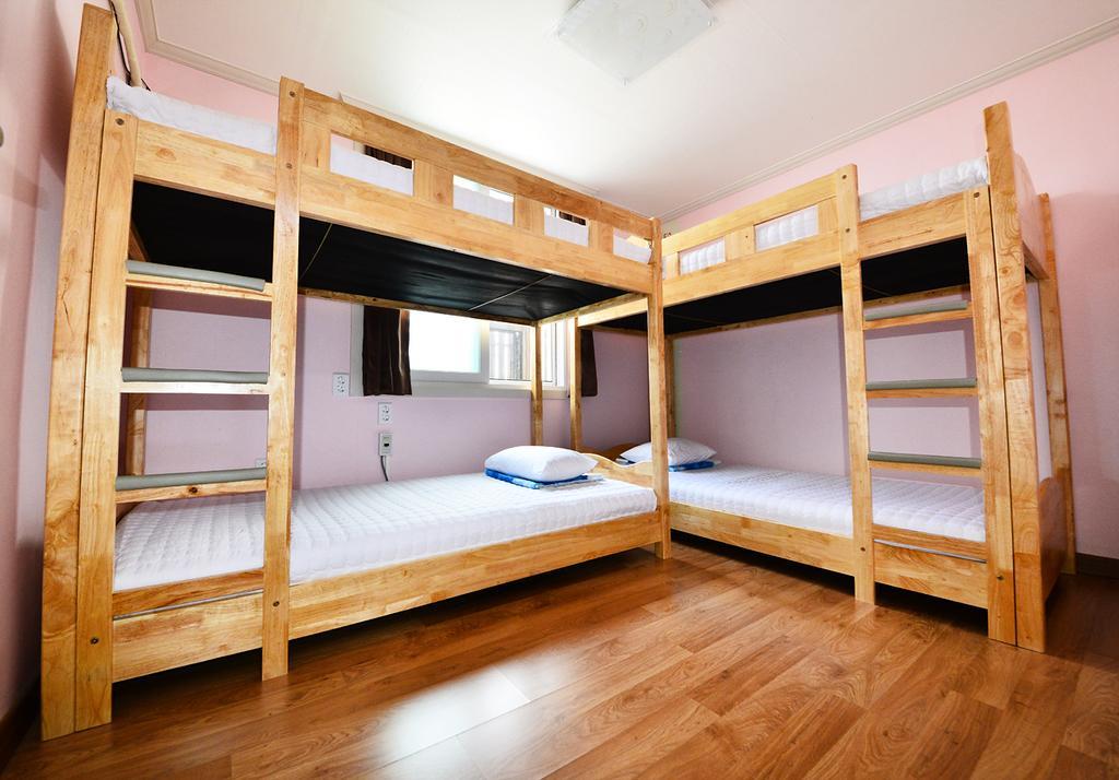 Gyeongju Namu Guesthouse Δωμάτιο φωτογραφία